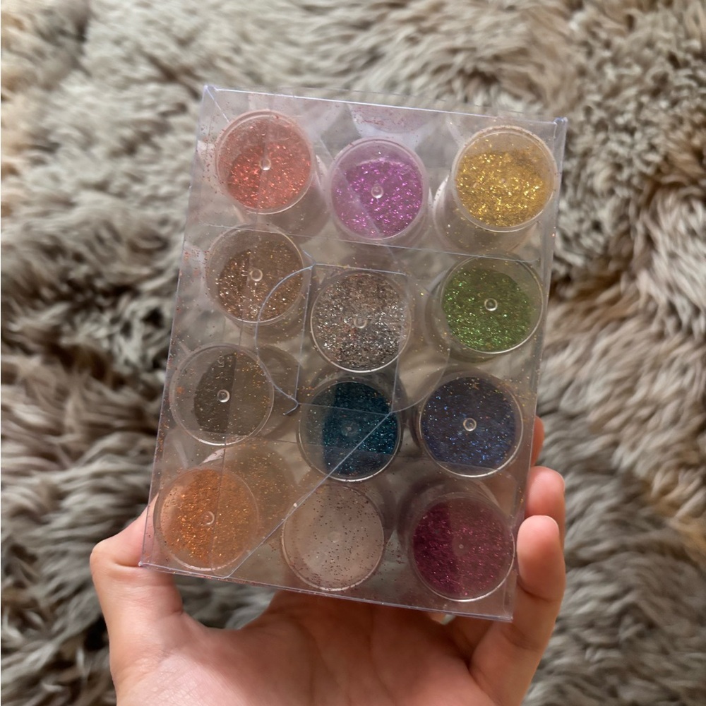 Assorted Glitter Shakers - 12 pack